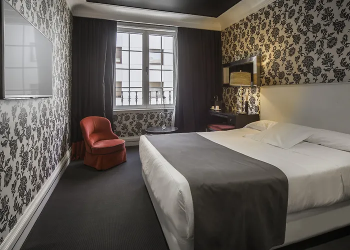 Hotel Lopez De Haro